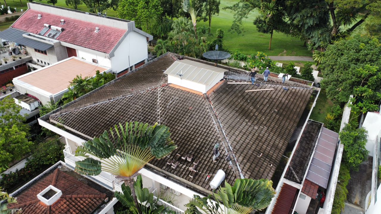 Aerial view — roof before renovation